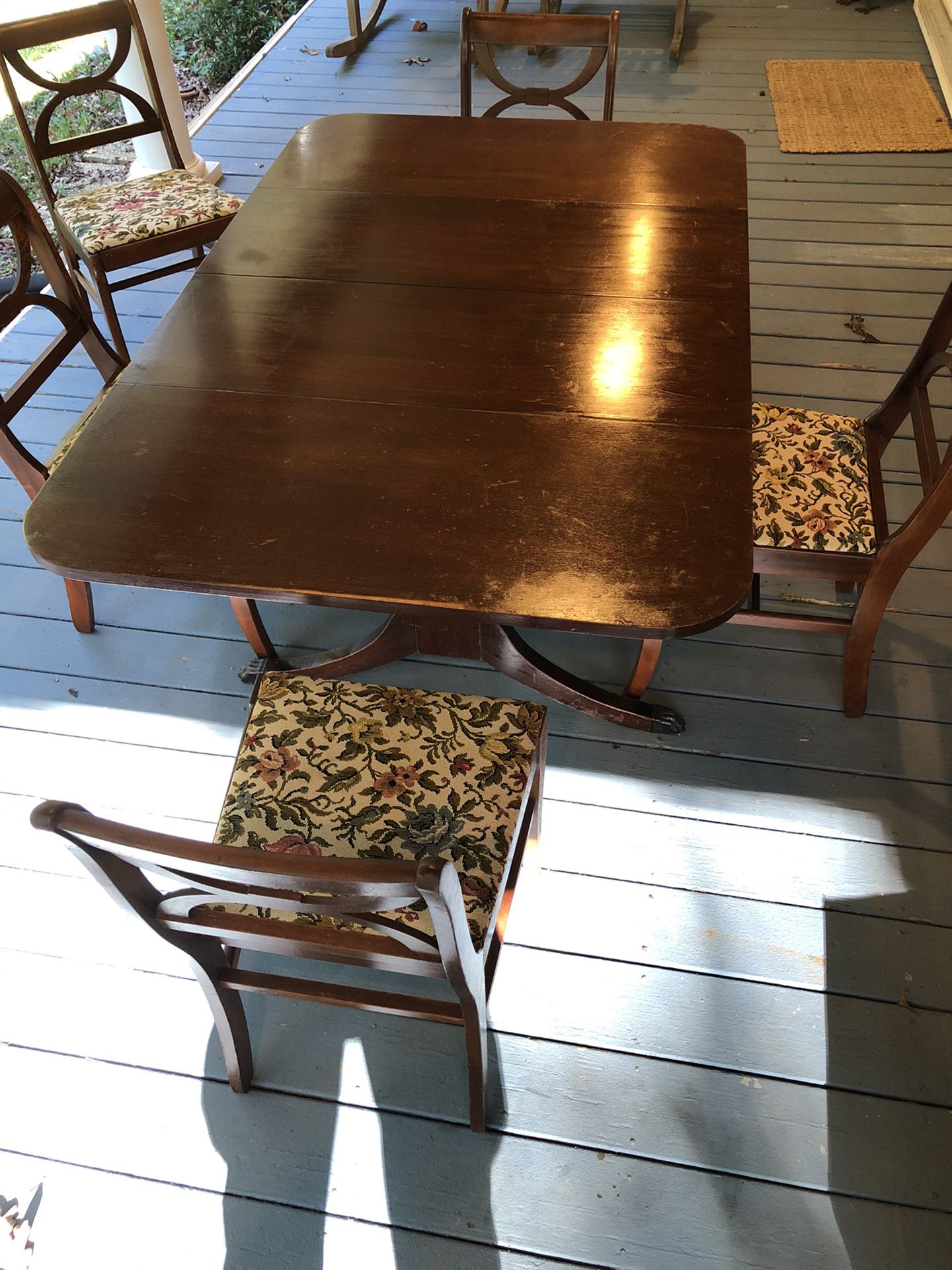 Drop Leaf Table with 5 Chairs.