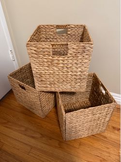 Storage baskets