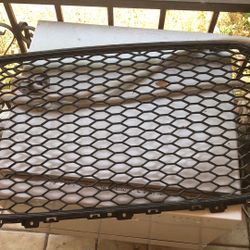 Audi A4/S4 2013 Grill