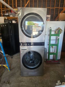 Washer And Dryer lg electric 220volts