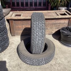 Selling A Pair of LT235/80r17 