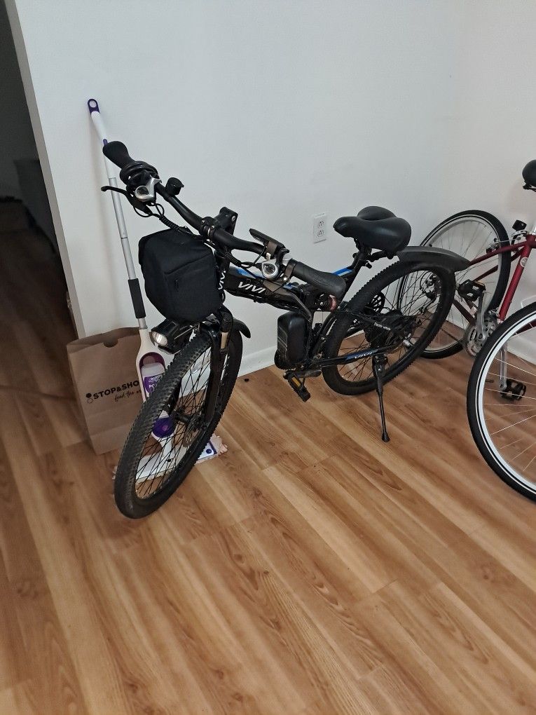 Vivi M026TGB Folding E-Bike – $400 OBO – 750W, 22 mph, 50-mile range