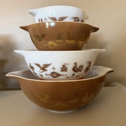 Pyrex Mixing Bowls