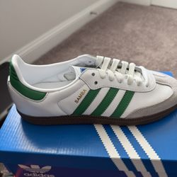 Adidas Sambas. Size 6.5. Never Worn. 