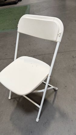 New plastic folding chairs - white