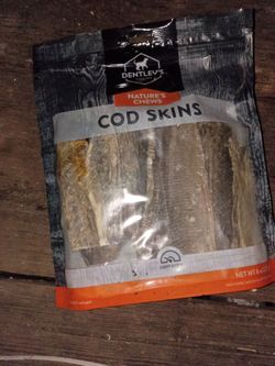 Cod skin dog treats