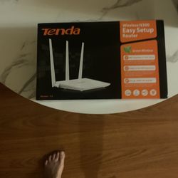 Tenda Witless N300 Easy Setup Router