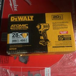 Dewalt 3/8 Impact Wrench