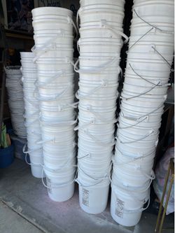 Food grade buckets