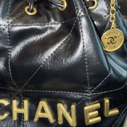 Gorgeous Chanel Hand Bag