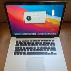 MacBook Pro 15" 16 GB Ram 256GB SSD