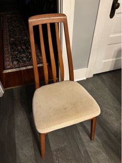 Benny Linden chairs
