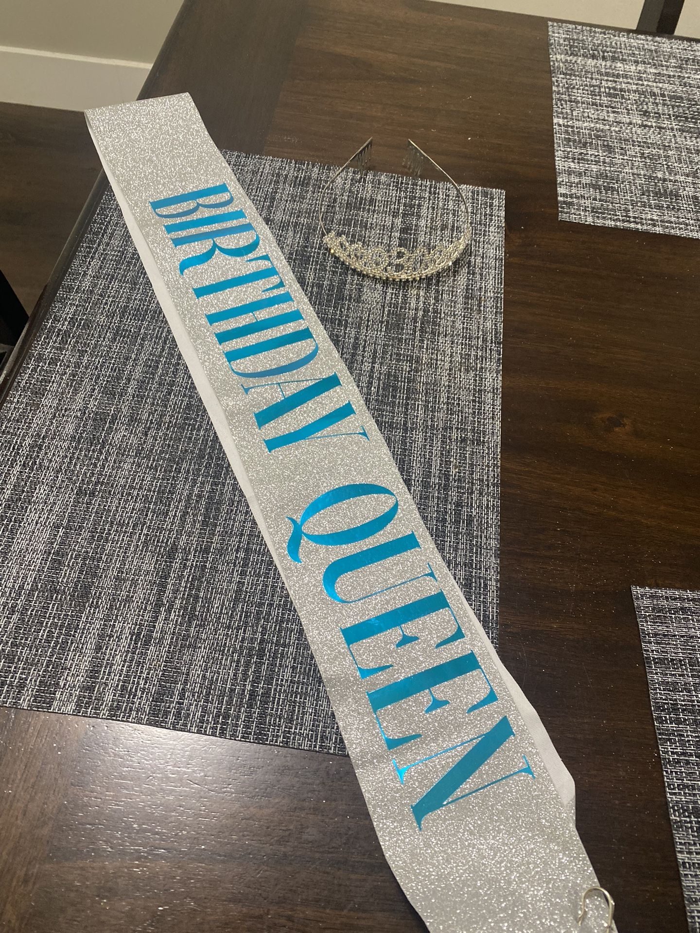 Birthday Queen Sash 30 Tiera
