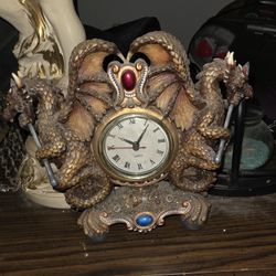 Dragon Mantel Clock – Fantasy Gothic Medieval Decor