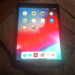 iPad Air 32gb Wi-Fi Apple Tablet