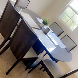 Luxury Glass Extending Dinning  Table 