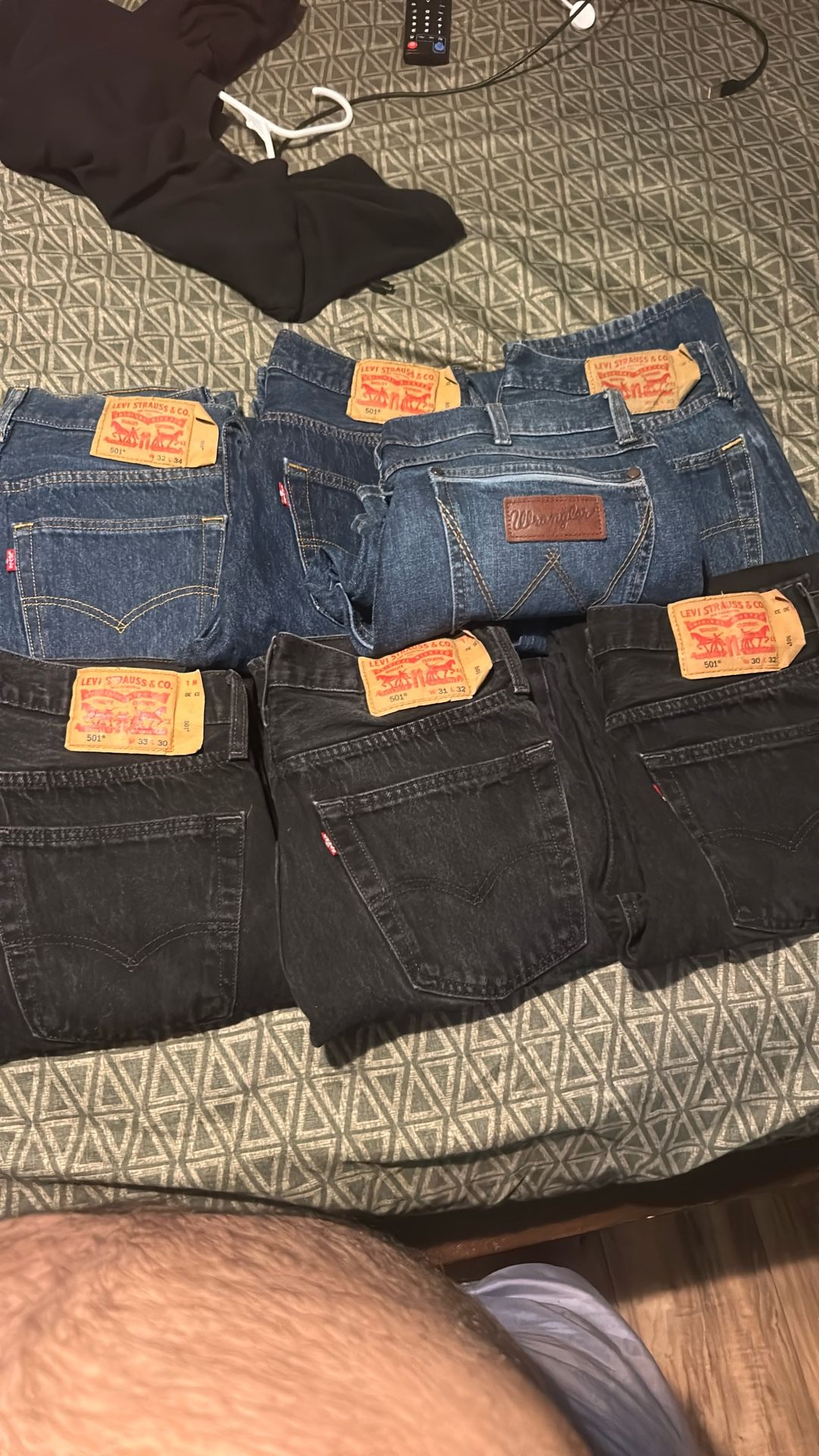 Levis Pants
