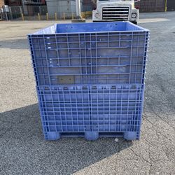 Buckhorn Collapsible Containers 