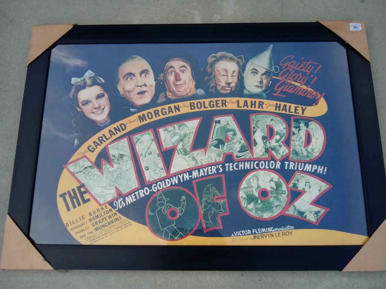 New Kirkland's Home The Wizard Of Oz Large Framed Movie Poster Print 40.5" x 29"