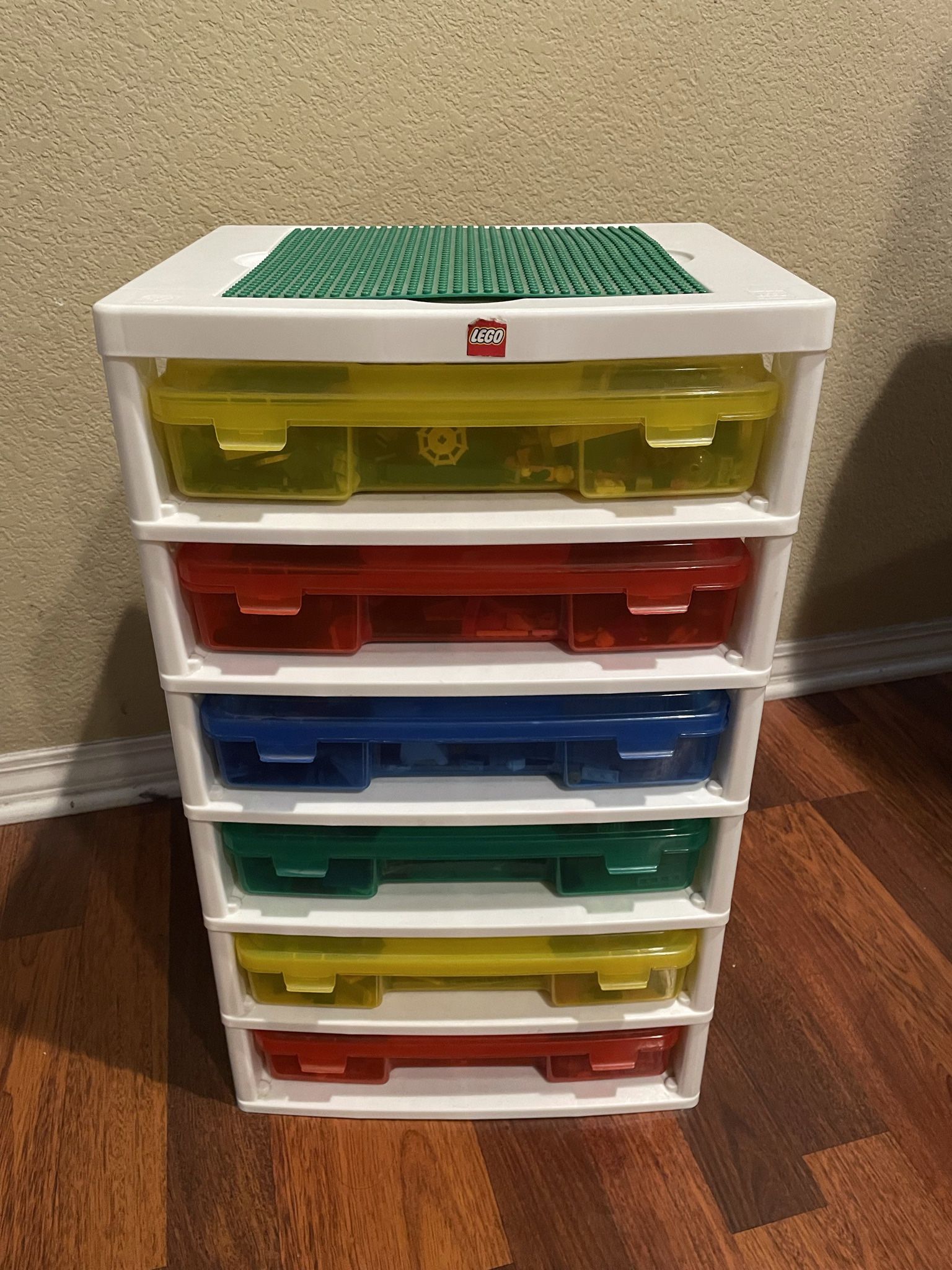 HUGE Legos Lot + Storage