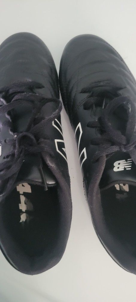 Great Soccer Cleats Boys Cleats Size 4.5