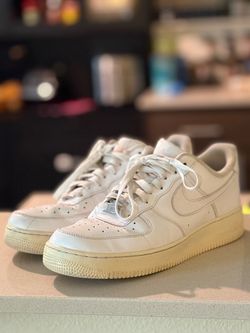 Men’s Nike Air Force 1 size 11