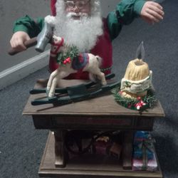 Santas Workshop Animatronic 