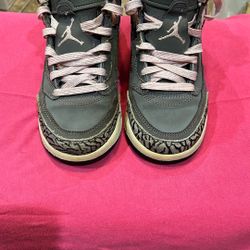 TENIS 👟 JORDAN SIZE 2Y