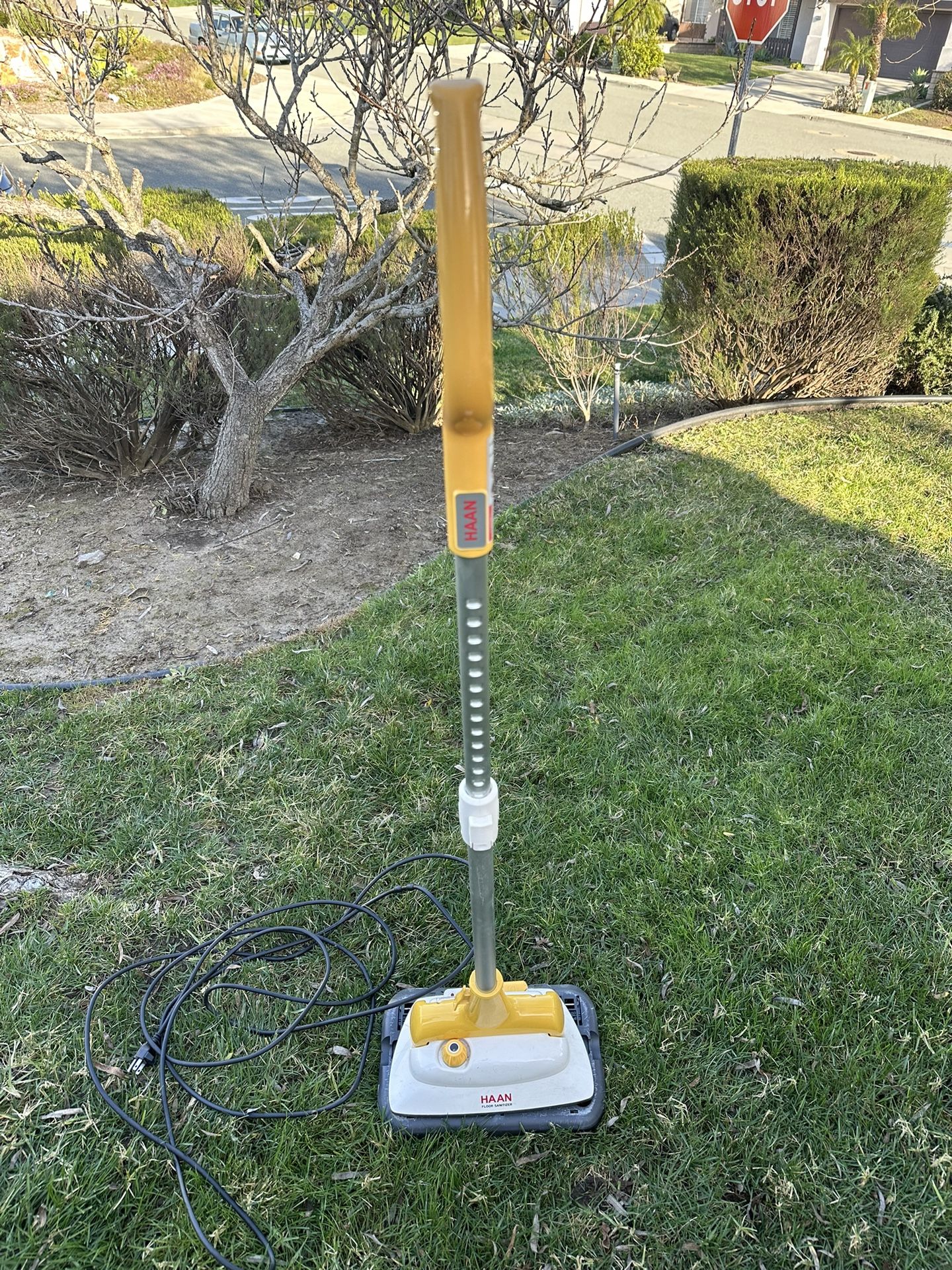 Haan FS-20 Steam Cleaning Floor Sanitizer Steam Mop Cleaner Adjustable Handle