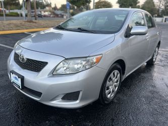 2010 Toyota Corolla LE