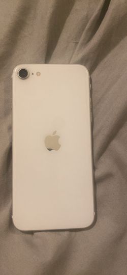iPhone SE with 64 gb no charge