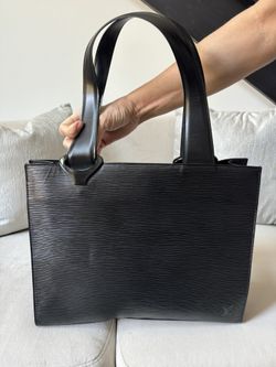 Authentic LOUIS VUITTON LV Logo Gemo Shoulder Tote Bag Epi Leather Black