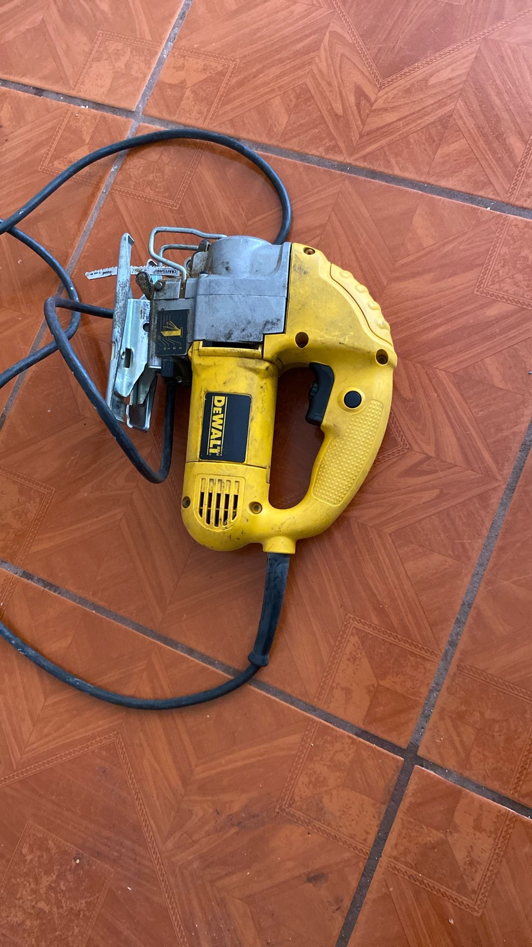 Dewalt