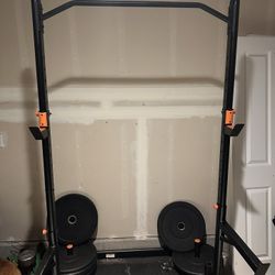 Squat Rack With Pull Up Bar/ Rubber Plates 