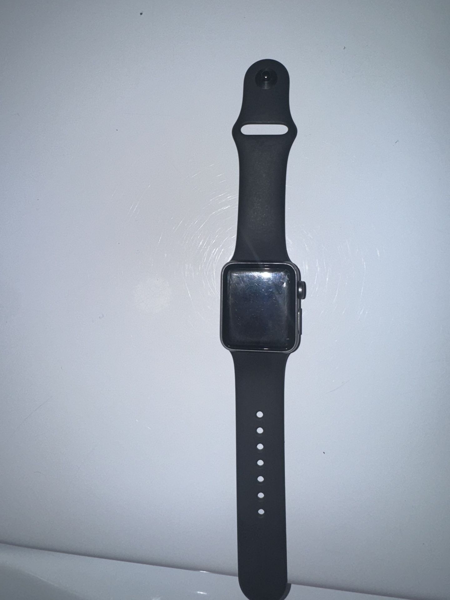 Apple Watch Series 3 (38mm, Aluminum)