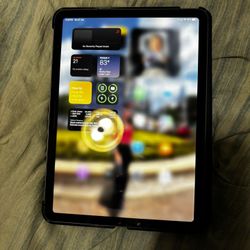 iPad Air M3 (2025) 128GB Wi-Fi + Cellular | w/ Box + Case