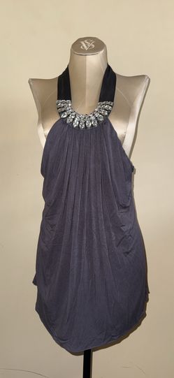 Women’s sky rhinestone grey halter top (size small)