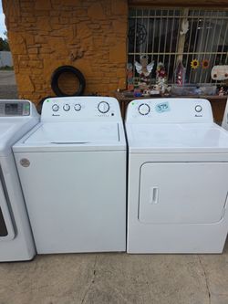 Amana Washer and Dryer Set