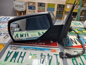 14-18 Silverado Sierra Left Mirror w/ Power Fold Heated Signal original