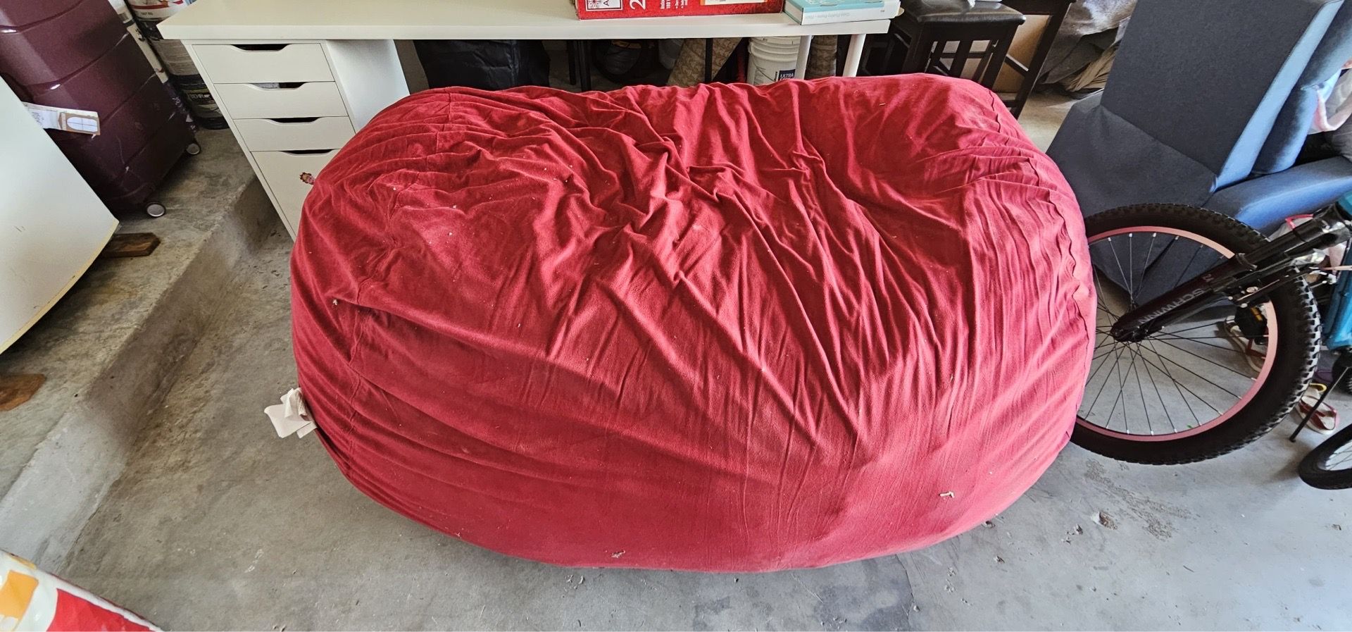 8ft Bean bag (big joe) with removable/washable cover
