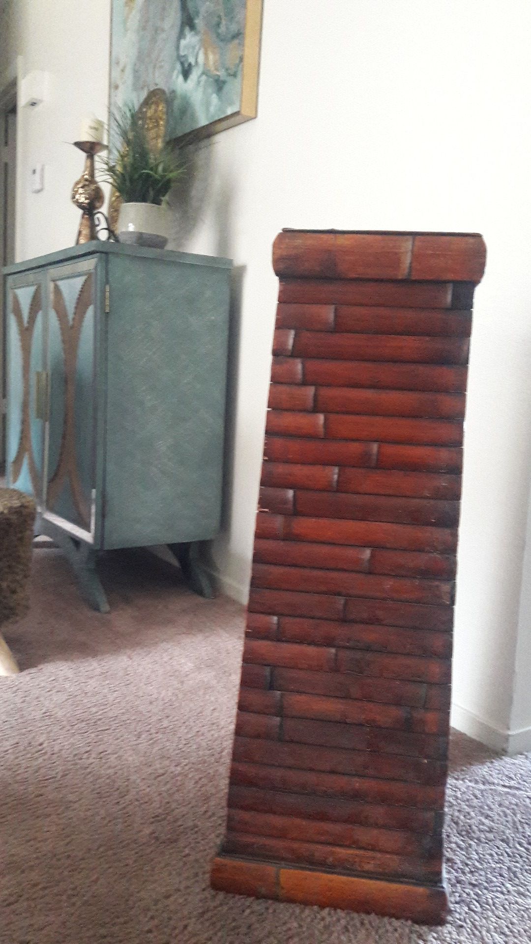Beautiful redwood Bamboo style