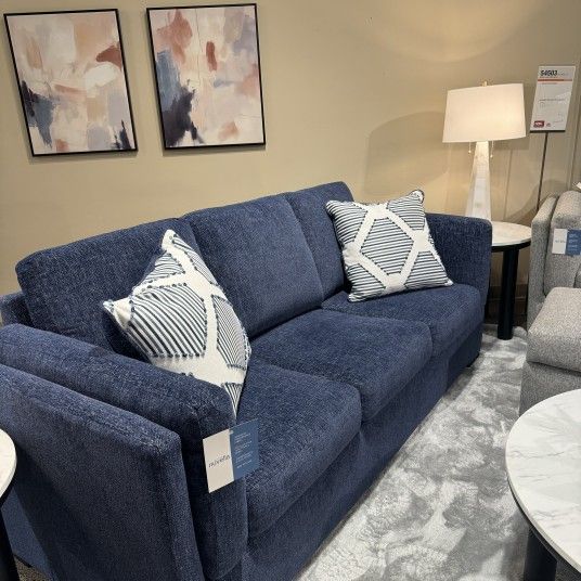 Evansley Navy Sofa