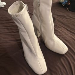 Lightly Used Boots For Sale