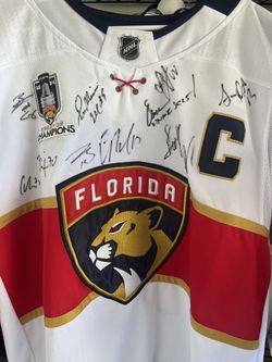 Panthers Team Signed Barkov Jersey