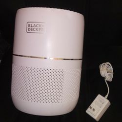 BLACK & DECKER AIR PURIFIER
