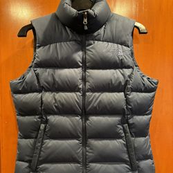 Tnf Women’s Puffer 