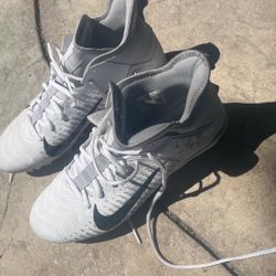 Size 12 Nike FOOTBALL CLEATS