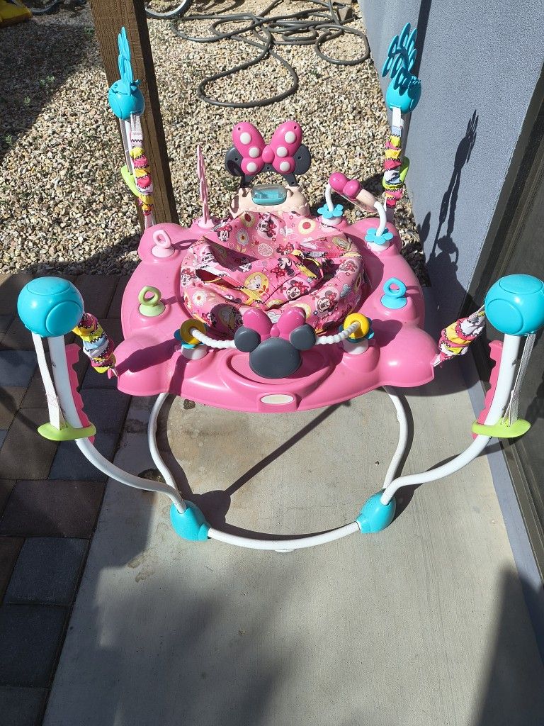 Bouncer/Jumper