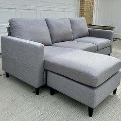 Beautiful Modern Sectional Sofa Couch Like New!!! ( Free Quick Delivery)