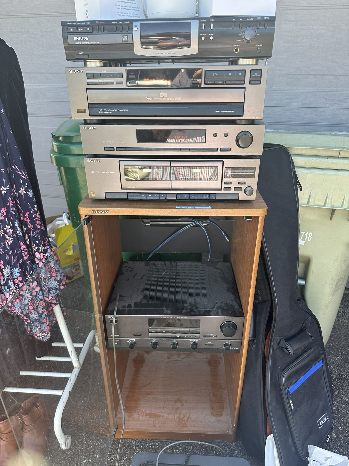 Sony DVD Player +spearker